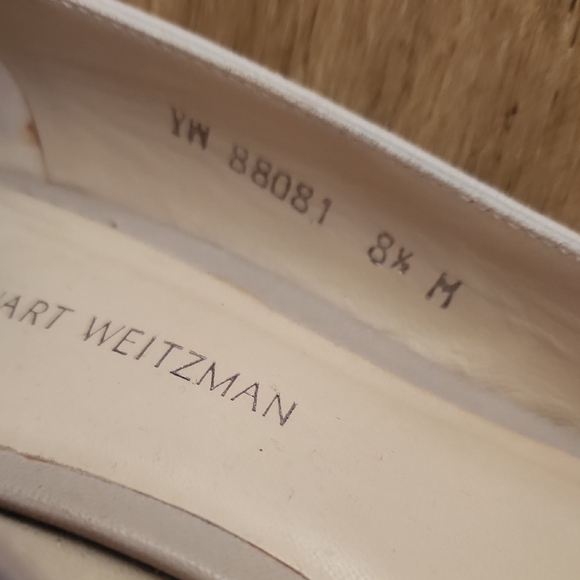 Stuart Weitzman Cream Pointed Heels - Picture 4 of 5